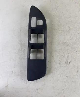 Toyota Land Cruiser (HDJ90) Front door window switch trim 7423260280 7421660060 7423260250
