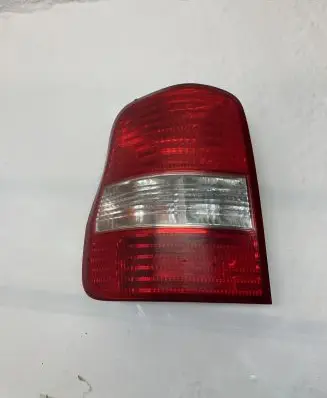 KIA Carnival Rear/tail lights
