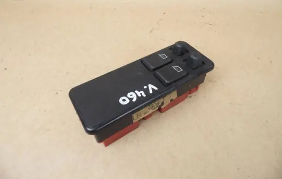 Volvo 460 Quarter vent window switch 
