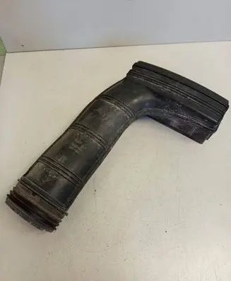 KIA Soul Air intake duct part 282102K000
