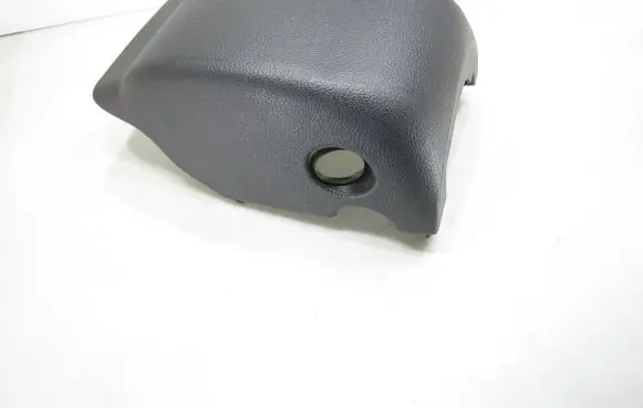 Volkswagen Jetta VI Steering wheel column trim