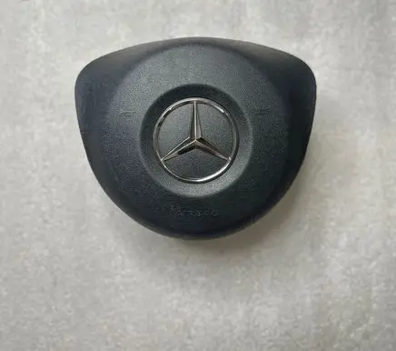 Mercedes-Benz C W205 Steering wheel airbag A0008602800