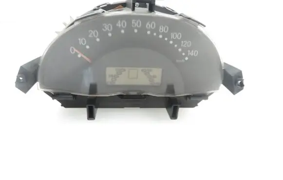 Smart ForTwo I Speedometer (instrument cluster) 0001184V021 110008872005