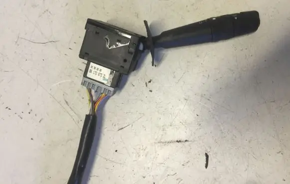 Citroen Xsara Picasso Wiper control stalk 96172873