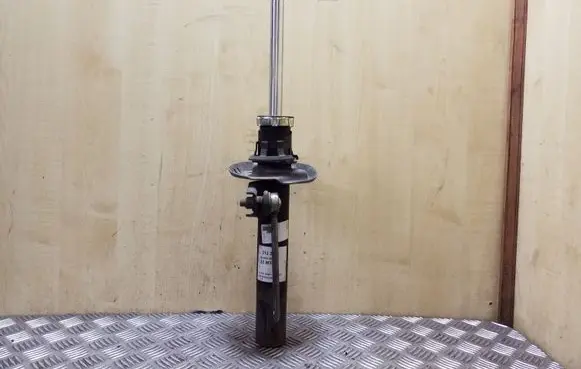 Volkswagen Golf VI Front shock absorber/damper
