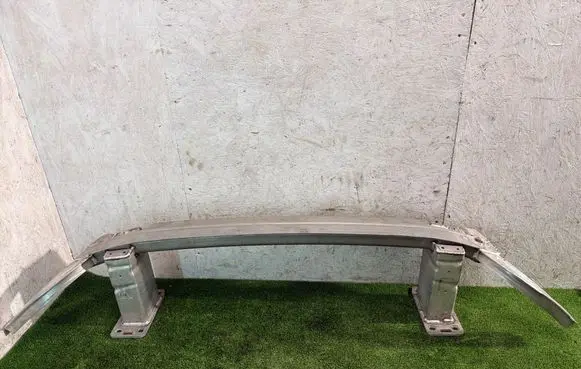 Audi Q7 4M Front bumper cross member 4M0807109E