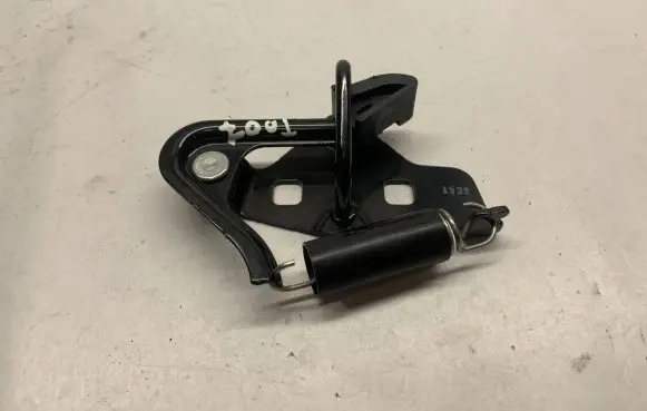 Ford Mustang VI Tailgate/trunk/boot lock/catch/latch 6354404B12