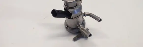 Mercedes-Benz Vito Viano W447 AdBlue injector A0004904100