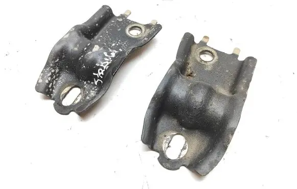 Citroen DS5 Sway bar bush bracket, front 96839077
