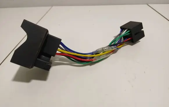 Mini One - Cooper R50 - 53 EUR ISO radio connector 