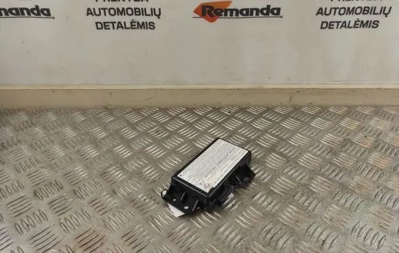 Opel Insignia B Battery control module YQ00017580 42454411 1703131109