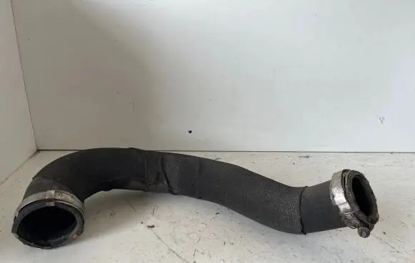 Audi A4 S4 B8 8K Intercooler hose/pipe 8K0145738A