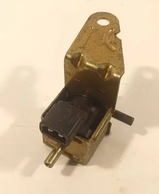 Audi A6 S6 C4 4A Turbo solenoid valve 437906283A