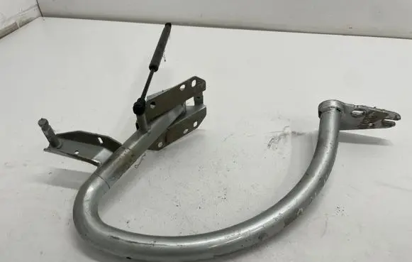 Audi A4 S4 B8 8K Tailgate/trunk/boot hinge