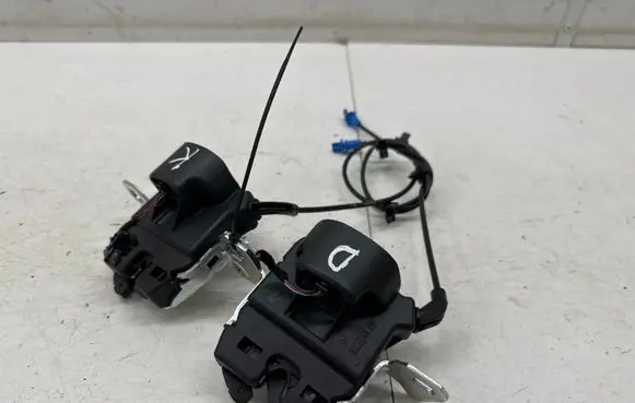 Mercedes-Benz A W177 Seat back rest lock catch 