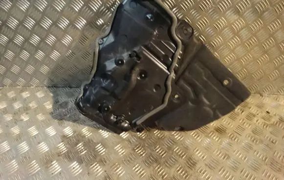 Mercedes-Benz C W206 Engine cover (trim) A2066203901