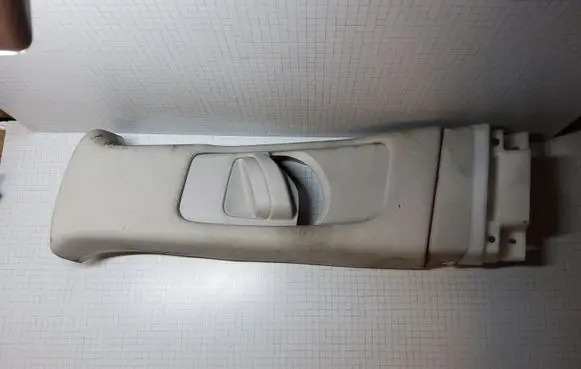 Toyota Avensis T250 (B) pillar trim (top) 7313605010 7325605010