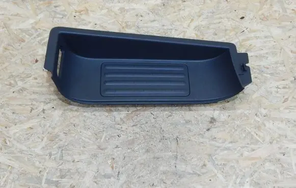 Volkswagen Multivan T5 Front sill trim cover 7H5863735B 7H5863735C