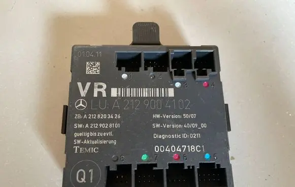Mercedes-Benz E W212 Door control unit/module A2129004102 A2128203426 A2129028101
