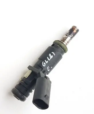 Mercedes-Benz GL X164 Fuel injector A2720780249 6244C06503