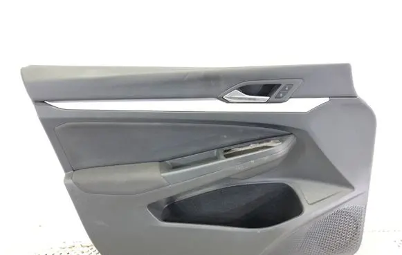 Volkswagen Golf VIII Front door card panel trim