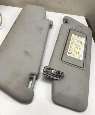 Mercedes-Benz C W204 Sun visor A2218173120