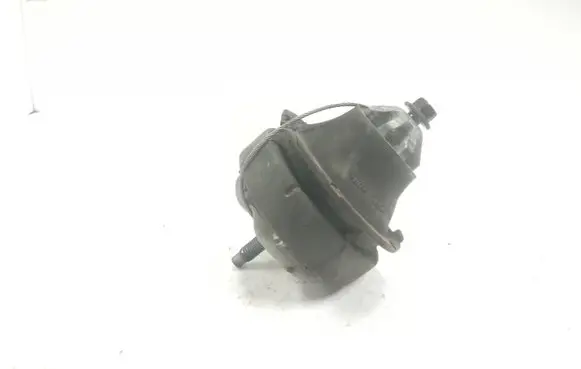 Volvo S60 Engine mount bracket 8683936