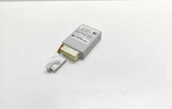 BMW 5 E60 E61 Air suspension control unit module (rear) 6784314 678431401 37146784314