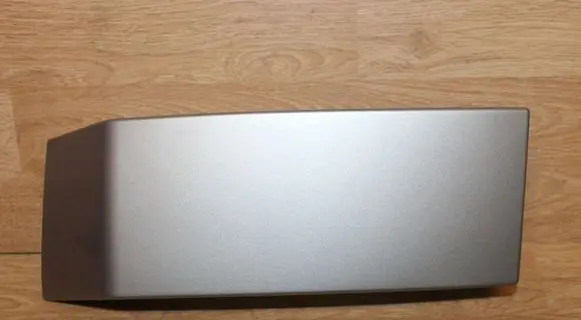 Volvo XC90 Rear/tail light trim molding 8620819