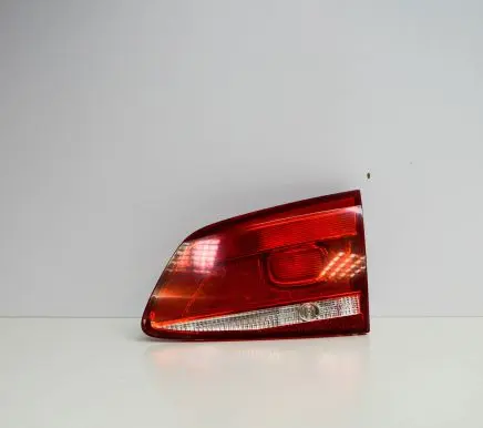 Volkswagen PASSAT B7 Tailgate rear/tail lights 3AF945094J