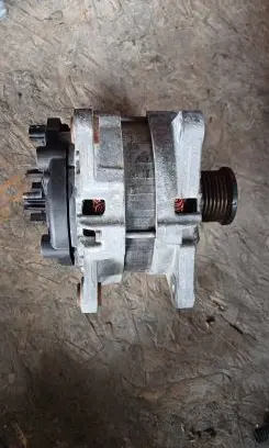 Nissan Qashqai Generator/alternator 231004BE0B