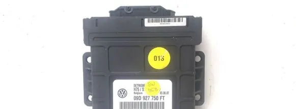 Volkswagen Touran I Gearbox control unit/module 09D927750FT