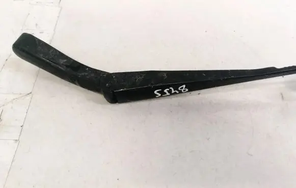 Ford Mondeo Mk III Front wiper blade arm 1S7117526CB