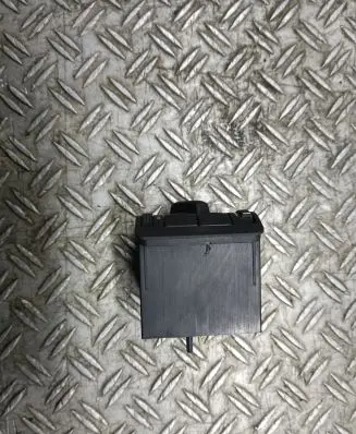 Opel Zafira A Light switch