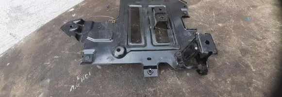 Battery bracket