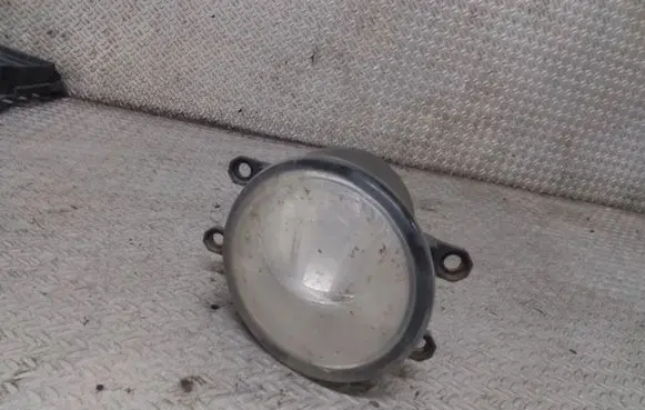 Toyota Auris 150 Front fog light 812100D041