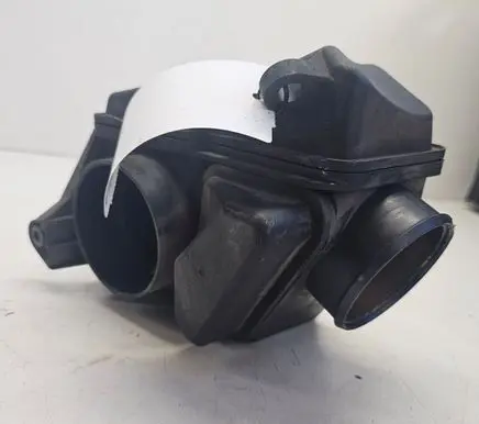 Intake resonator