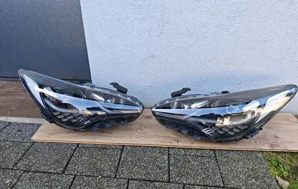 KIA Stinger Headlight/headlamp 92101J5100
