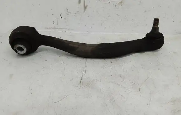 Mercedes-Benz C W204 Front lower control arm/wishbone 20445F1
