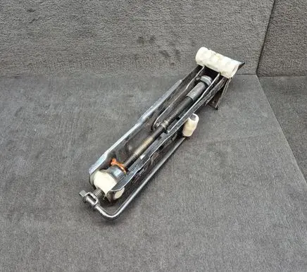 Audi A6 S6 C7 4G Lift Jack 4G0011031F