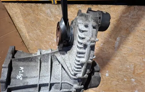 Audi Q7 4L Gearbox transfer box case MTP0068050 A1SI9CU3