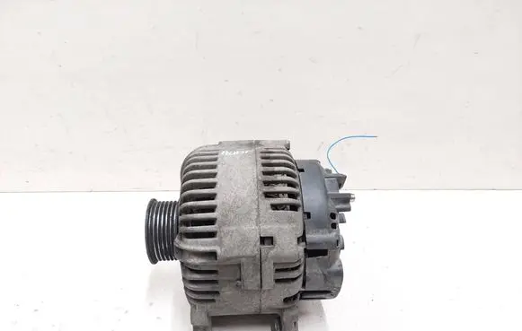 Audi A6 S6 C6 4F Generator/alternator 89213002