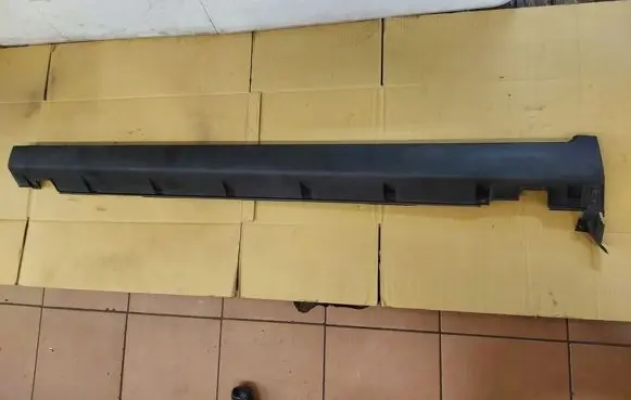 KIA Sorento Foot area side trim 87751-2P000