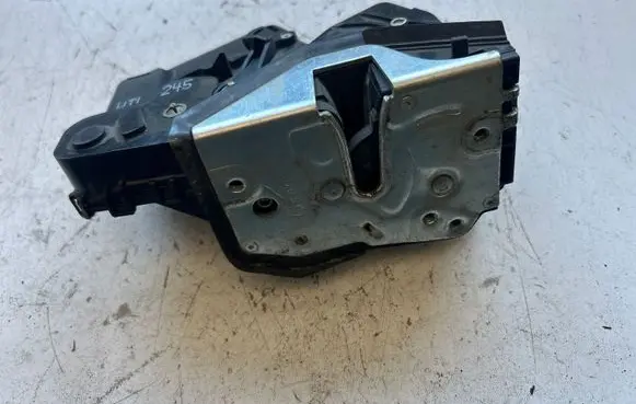 BMW 3 E46 Rear door lock 7011245