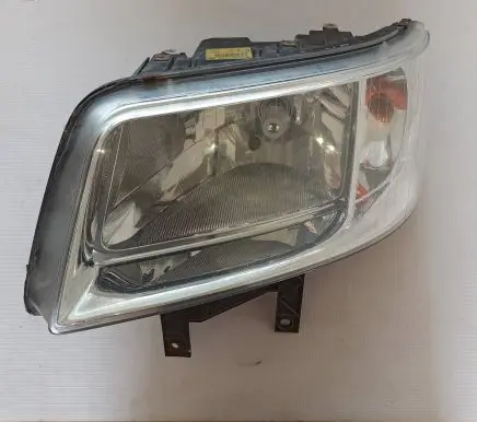 Volkswagen Transporter - Caravelle T5 Headlight/headlamp 7H1941015J 02A011A00HC