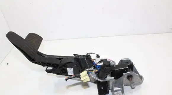 Volvo S60 Brake pedal 31302351 31329060