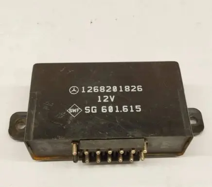 Mercedes-Benz S W126 Other control units/modules 1268201826
