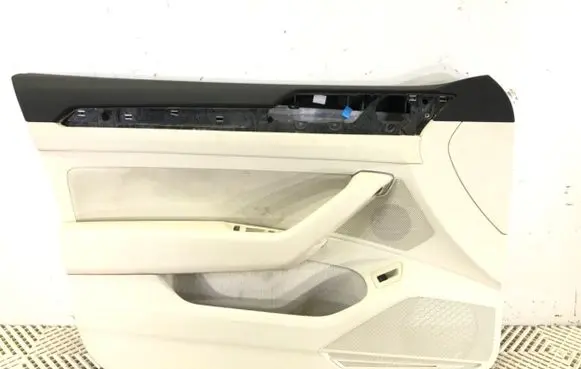 Volkswagen PASSAT B8 Front door card panel trim