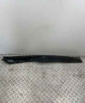 Renault Megane E-Tech Wiper trim