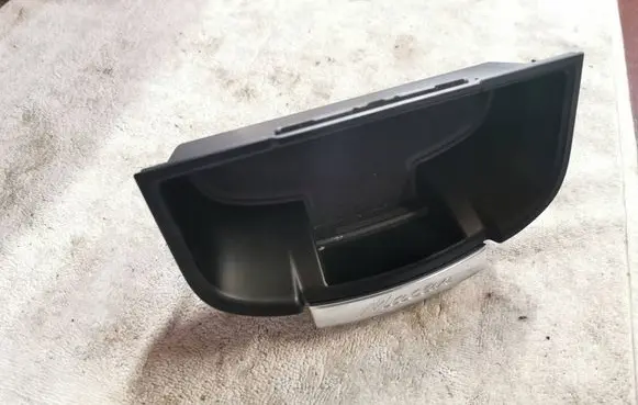 Porsche Macan (95B) Glove box central console 95B857921B